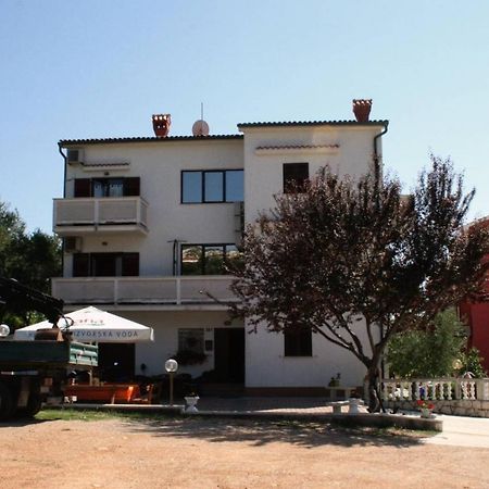 Apartments And Rooms By The Sea Palit, Rab - 5044 מראה חיצוני תמונה