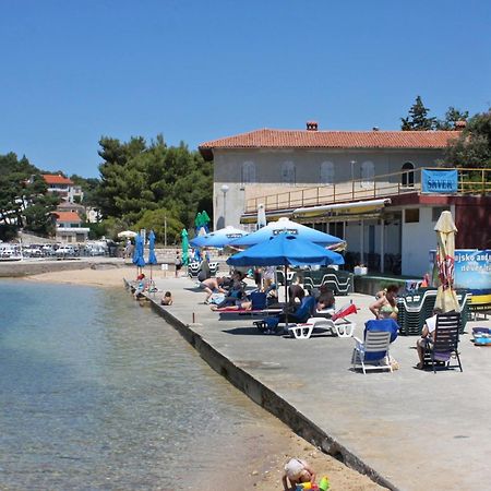 Apartments And Rooms By The Sea Palit, Rab - 5044 מראה חיצוני תמונה